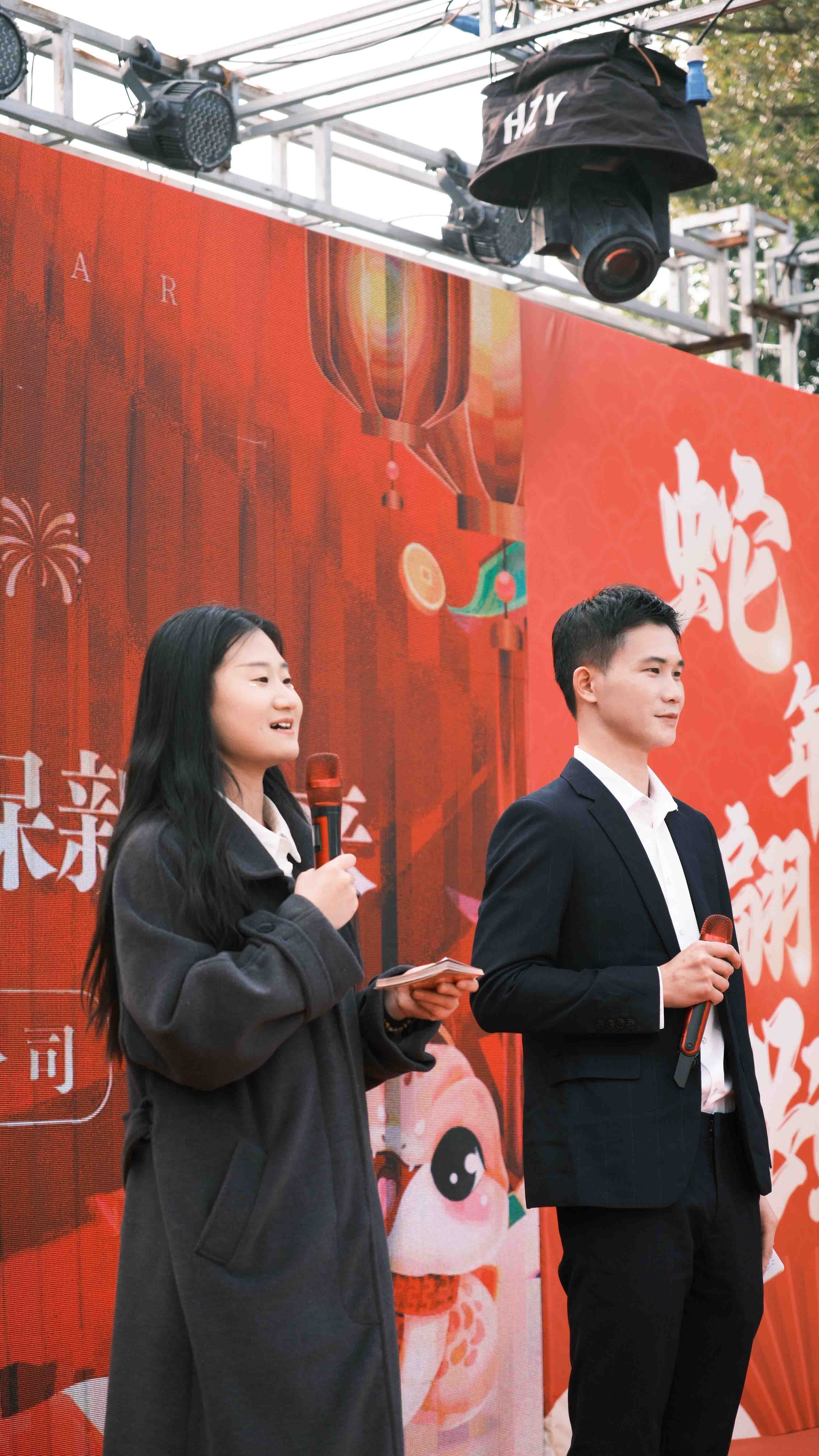 久信達(dá)科技2024年年會(huì)圓滿落幕：感恩同行，共創(chuàng)環(huán)保新未來(lái)，乘風(fēng)破浪，夢(mèng)想起航(圖4)